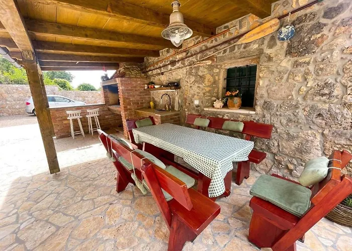 Adorable With Swimming Pool * Bribir (Primorje-Gorski Kotar)
